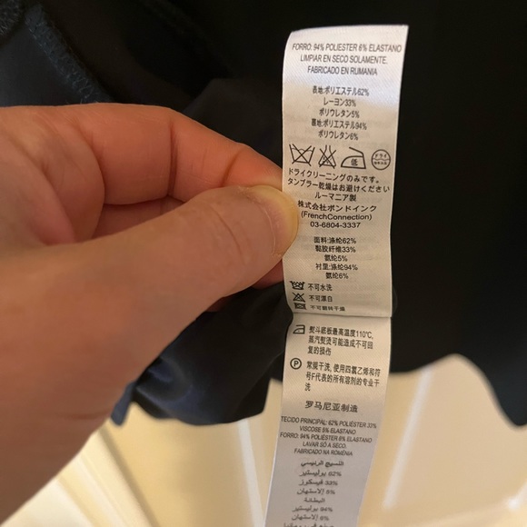 NWT French Connection Classic Black Dress - Picture 7 of 7